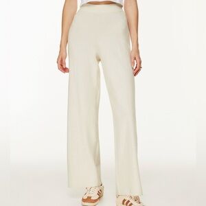 Aritzia Souvenir Pants